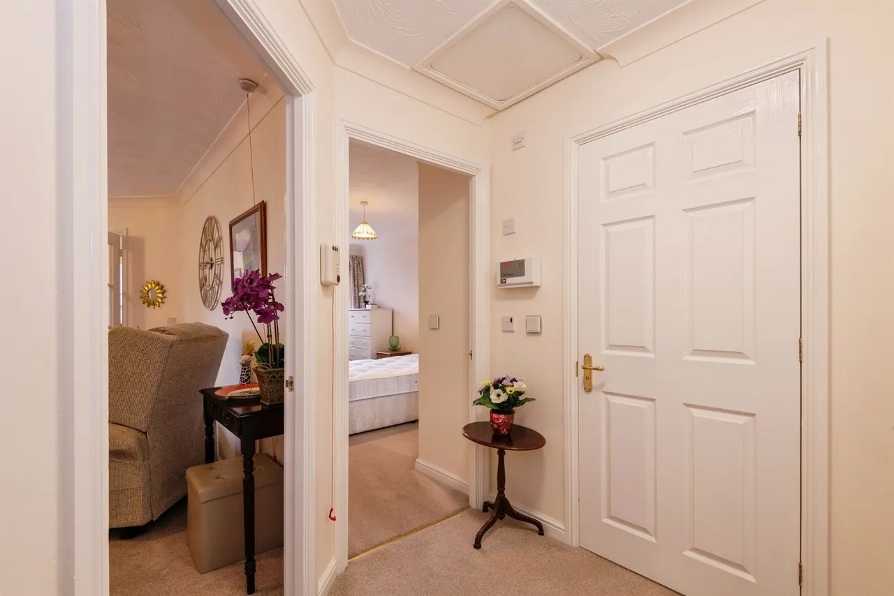 Blenheim Road, Minehead, TA24, photo 4