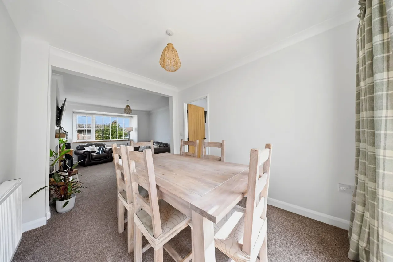 Wensley Close, Burnley, BB11 4RF, photo 11