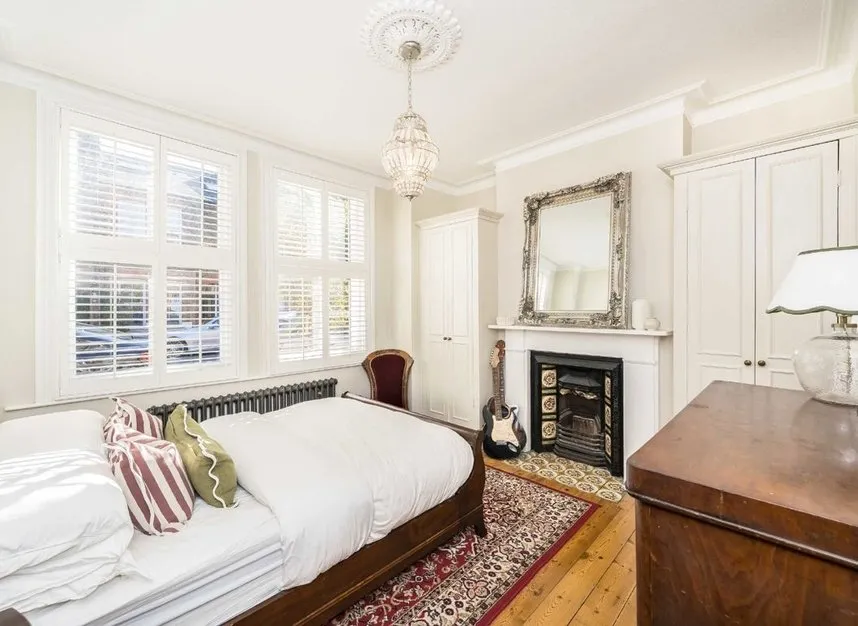Ingelow Road, South Lambeth, SW8, photo 2