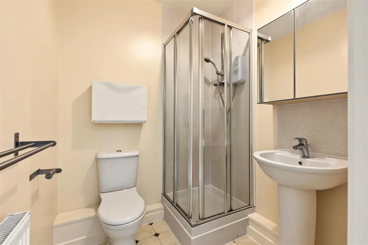 Watermark Close, Nottingham, NG5, photo 6