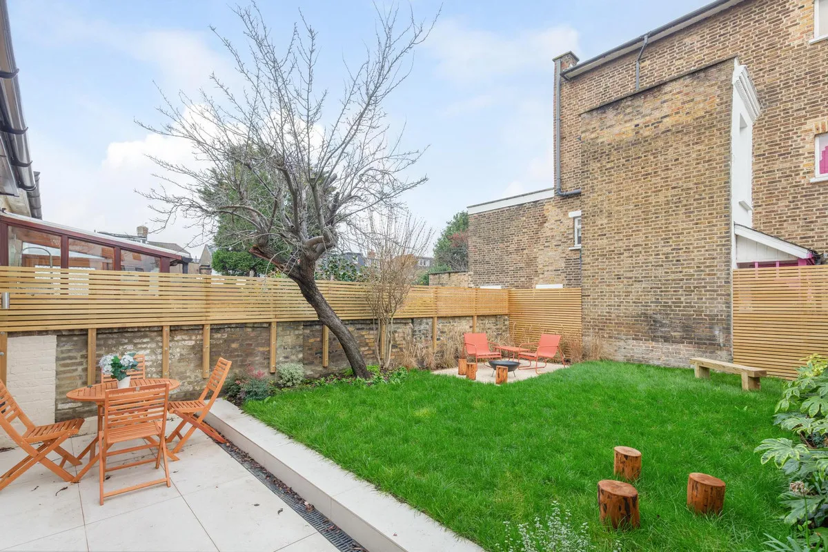 Broughton Road, London, W13, photo 10