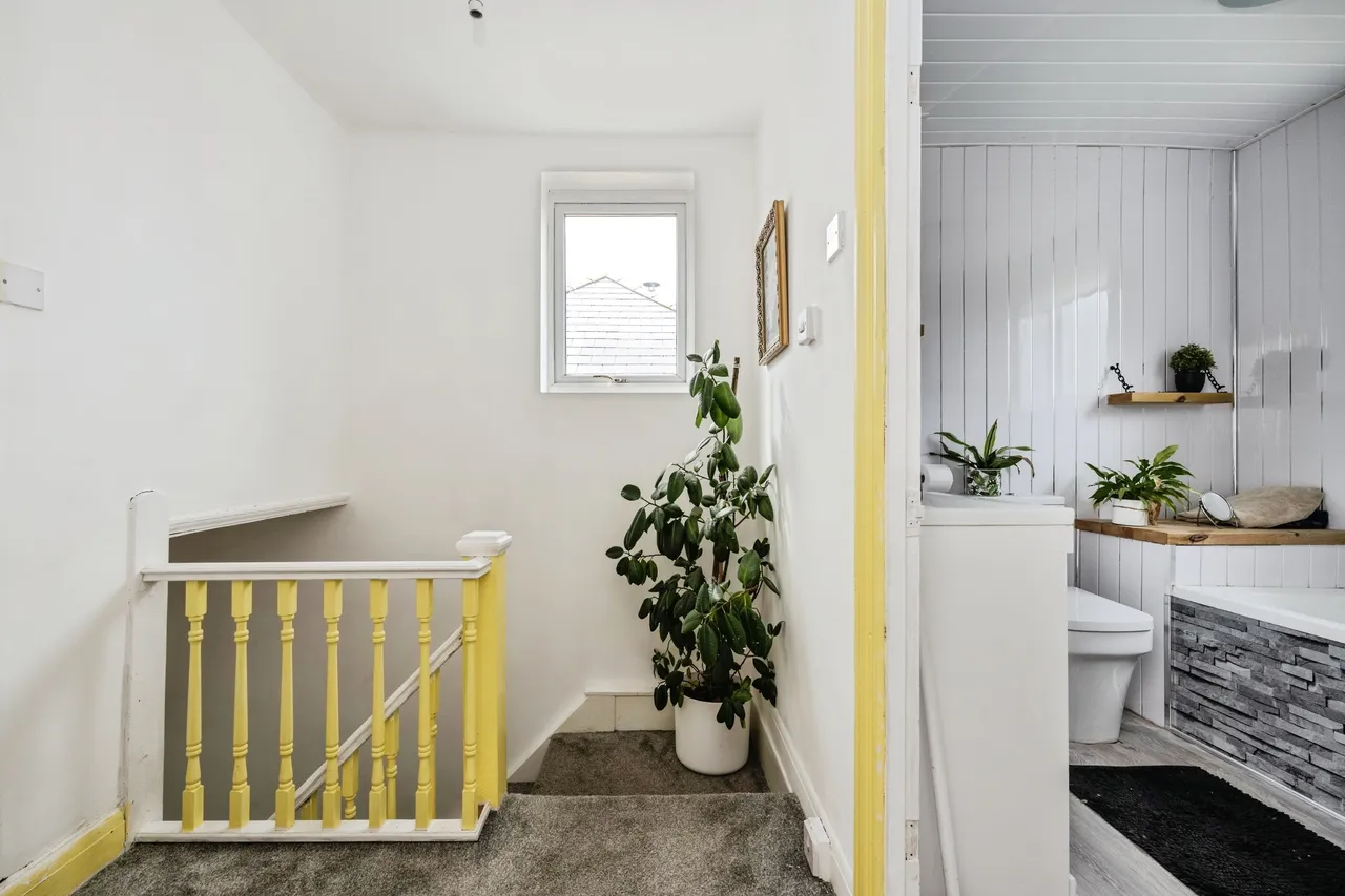 Fforest Hill, Neath, SA10, photo 15
