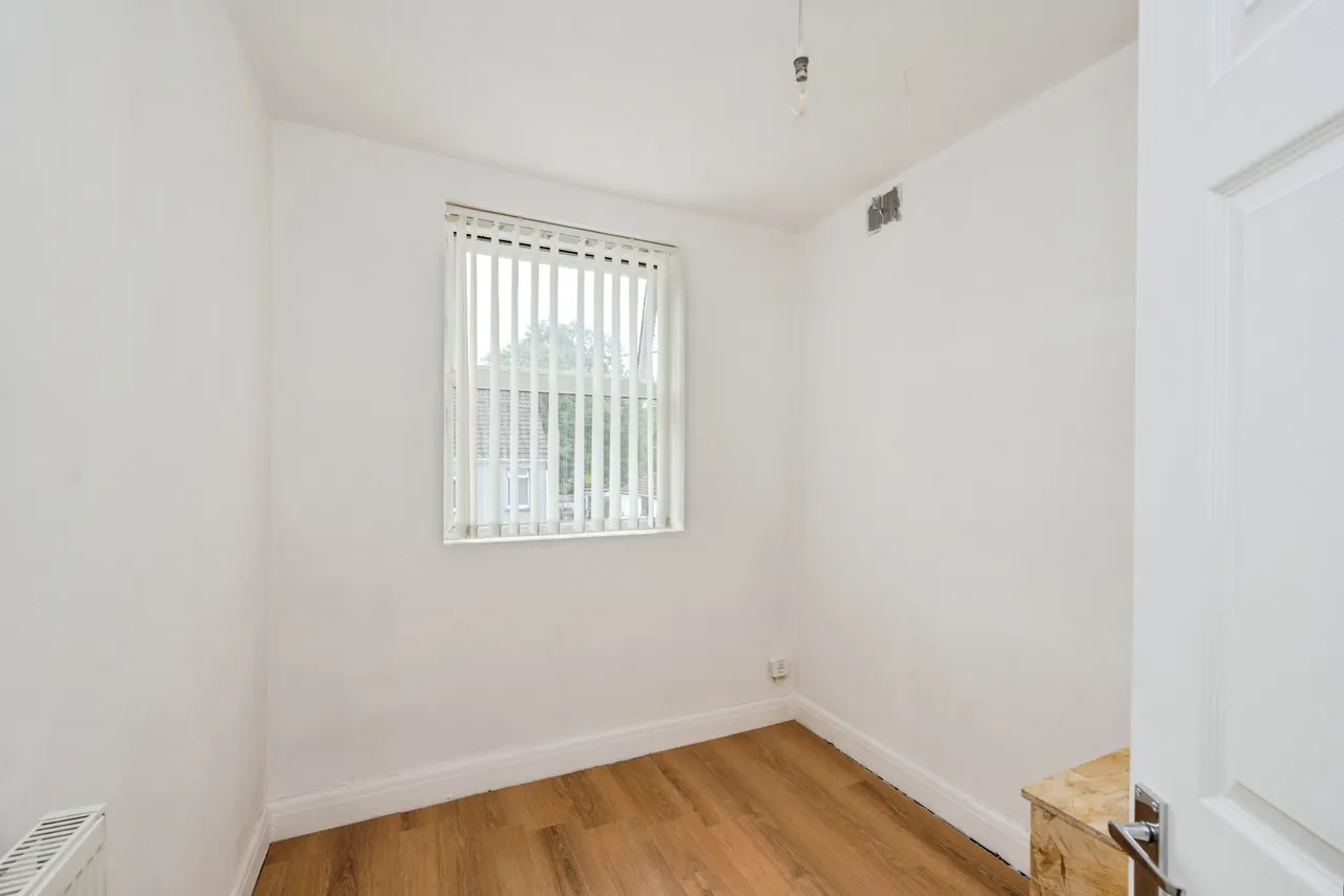 Fforest Hill, Neath, SA10, photo 12