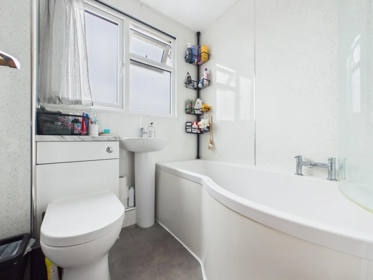 Herons Close, Oulton Broad, photo 11