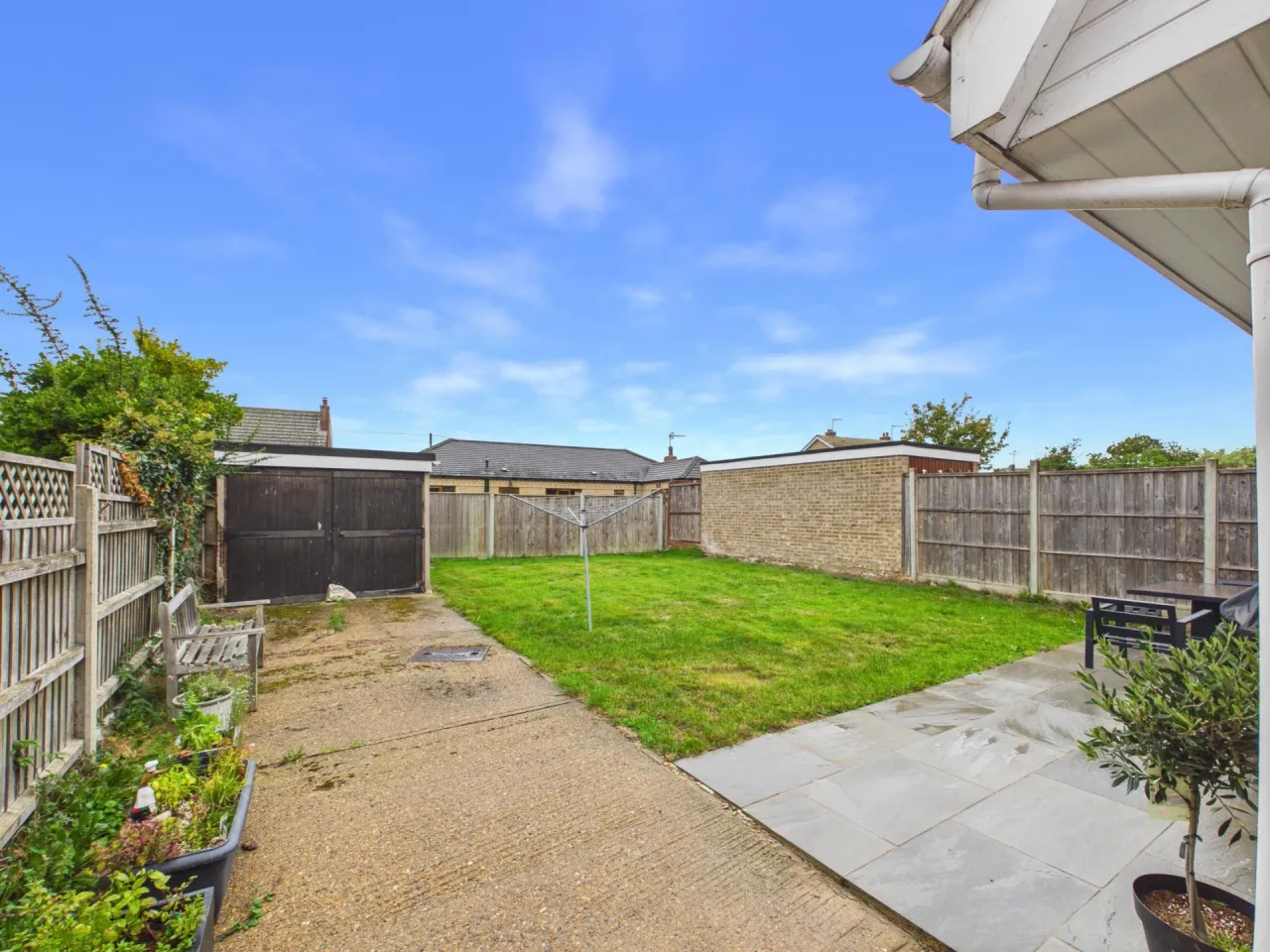 Herons Close, Oulton Broad, photo 12