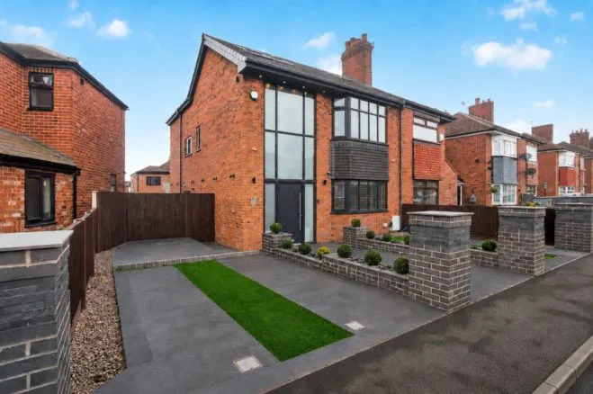 5 bed house for sale, Wimbledon Road, Manchester, M35