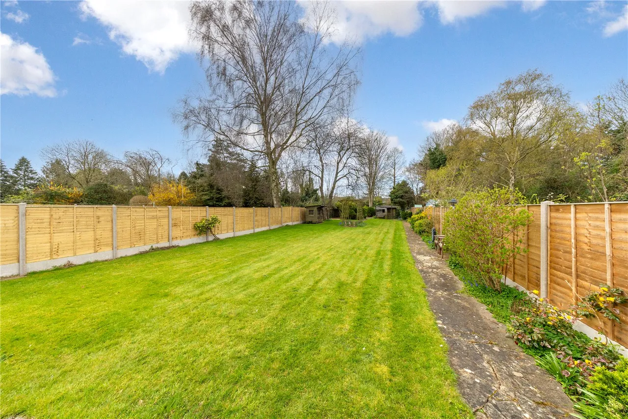 Newport Pagnell, Buckinghamshire, photo 21