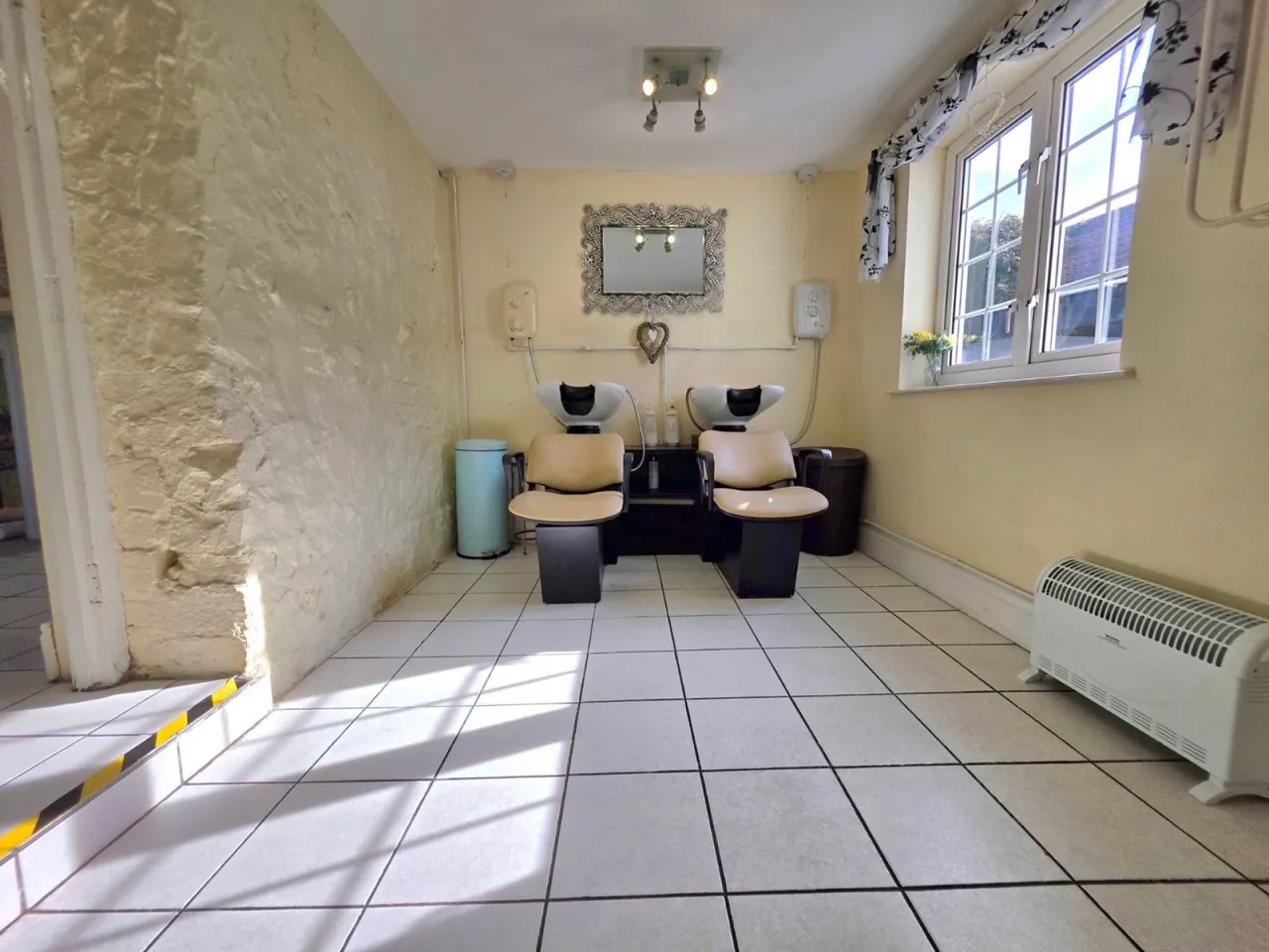 Brent Street, Brent Knoll, TA9, photo 36