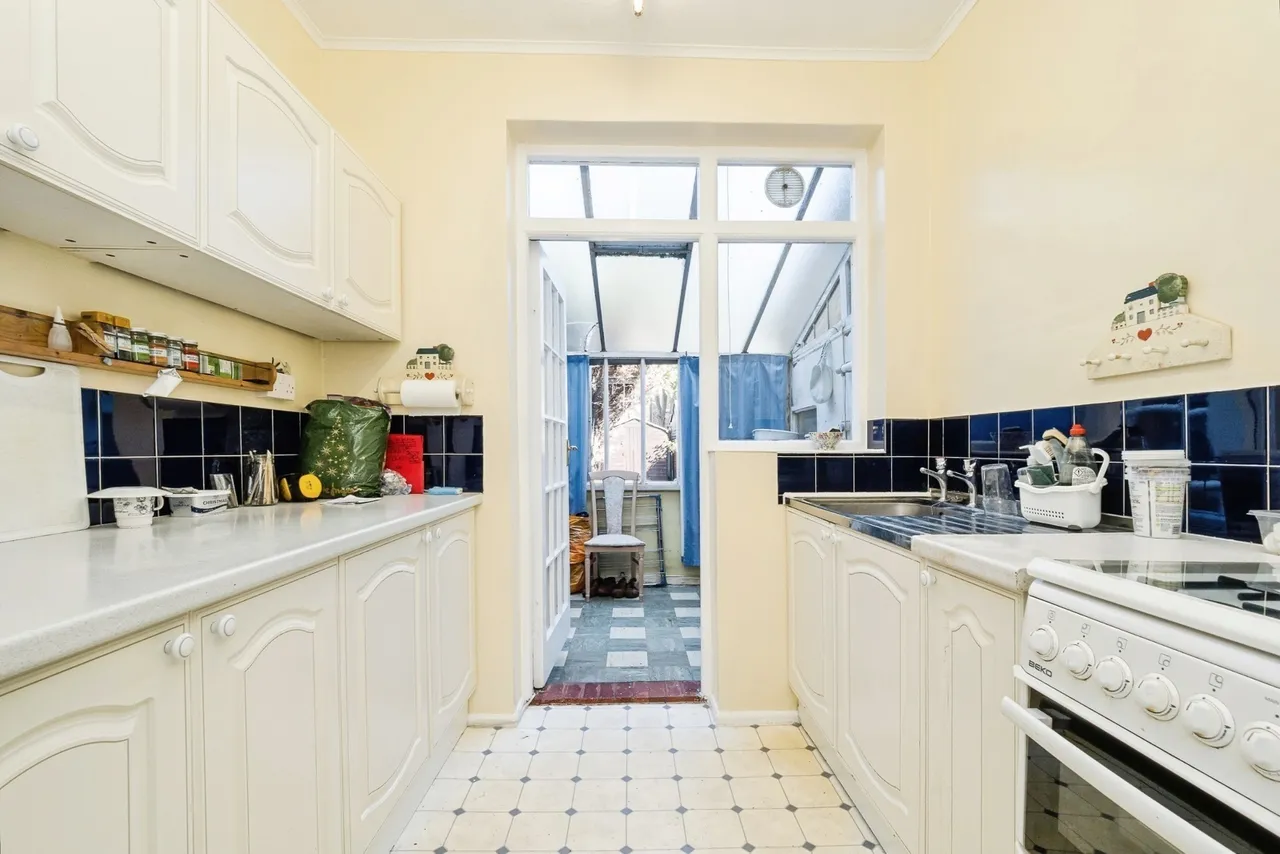 Lathom Road, East Ham, London, E6, photo 10
