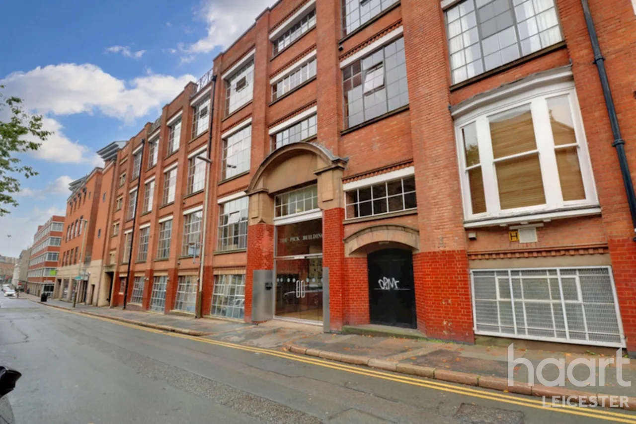 1 bed flat for sale, Wellington Street, Leicester, LE1
