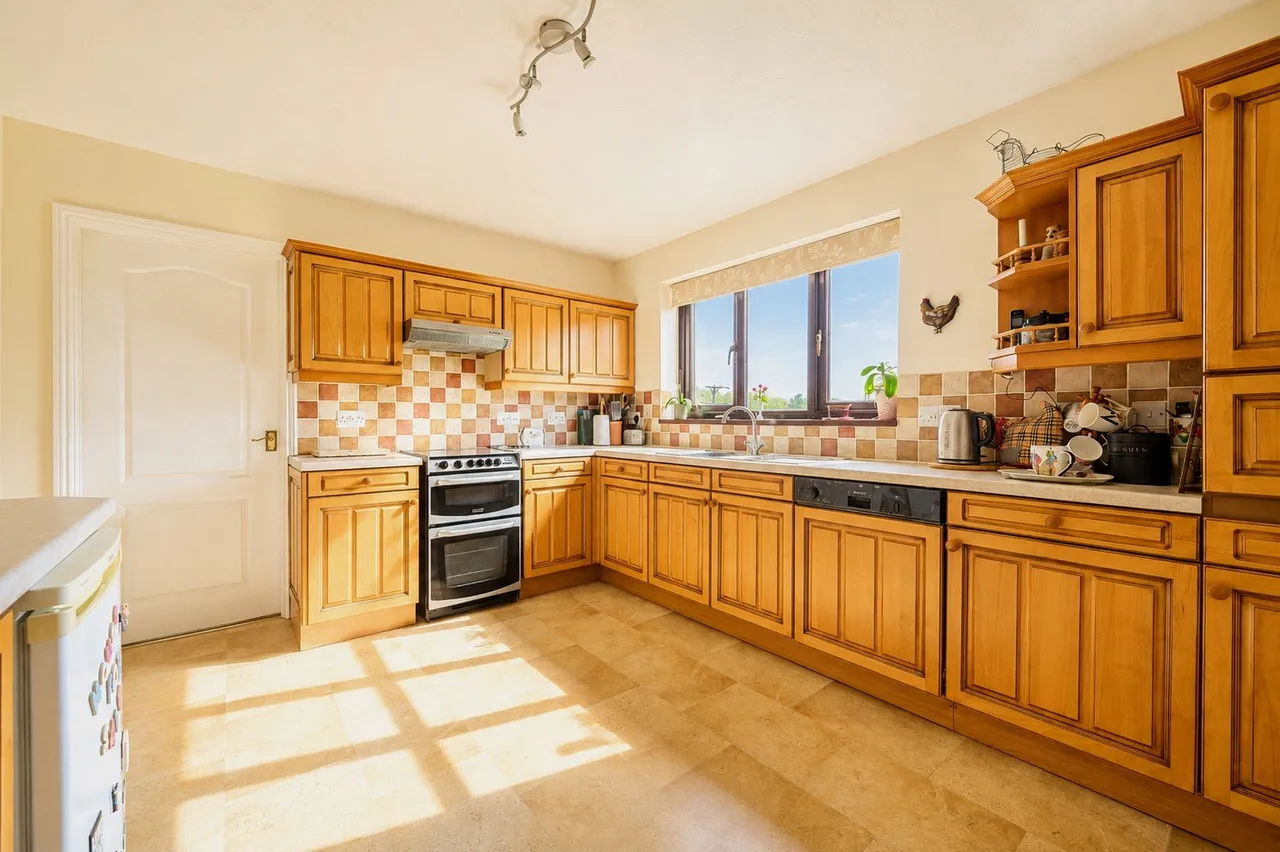 Sanctuary Close, Bishops Tawton, EX32, photo 9