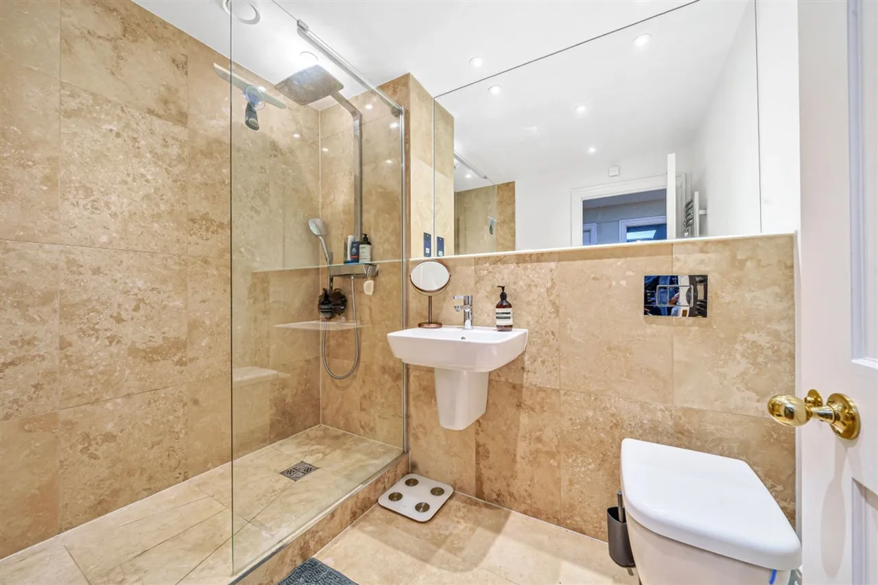 Kings Drive, Midhurst, GU29, photo 10