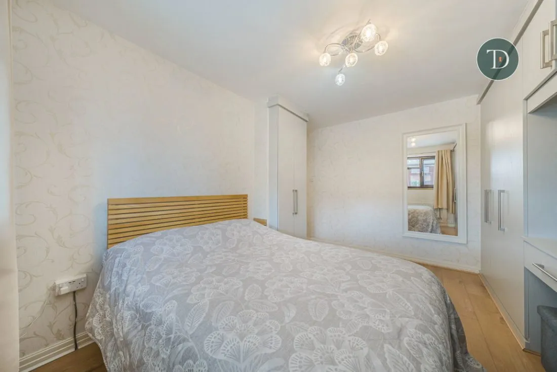 Saxon Way, Great Sutton, CH66 2YF, photo 16