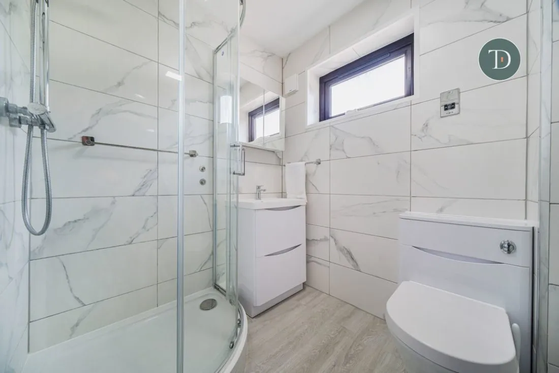 Saxon Way, Great Sutton, CH66 2YF, photo 17