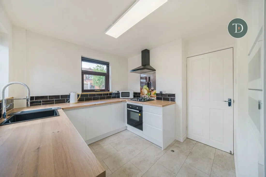 Saxon Way, Great Sutton, CH66 2YF, photo 7