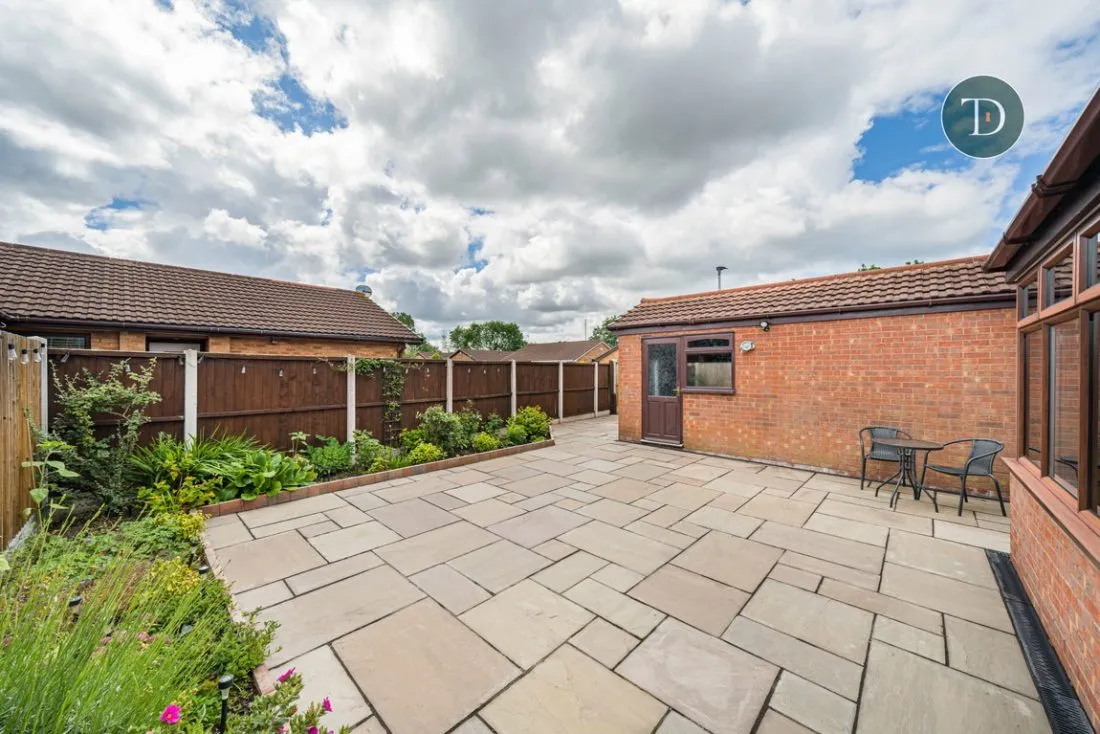 Saxon Way, Great Sutton, CH66 2YF, photo 19