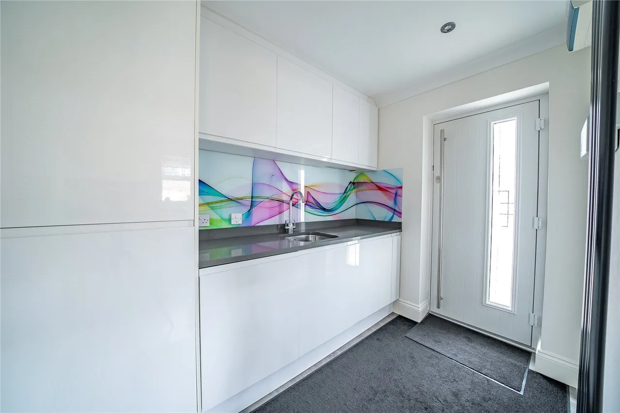 Oxmoor Meadows, Hunsingore, LS22, photo 17