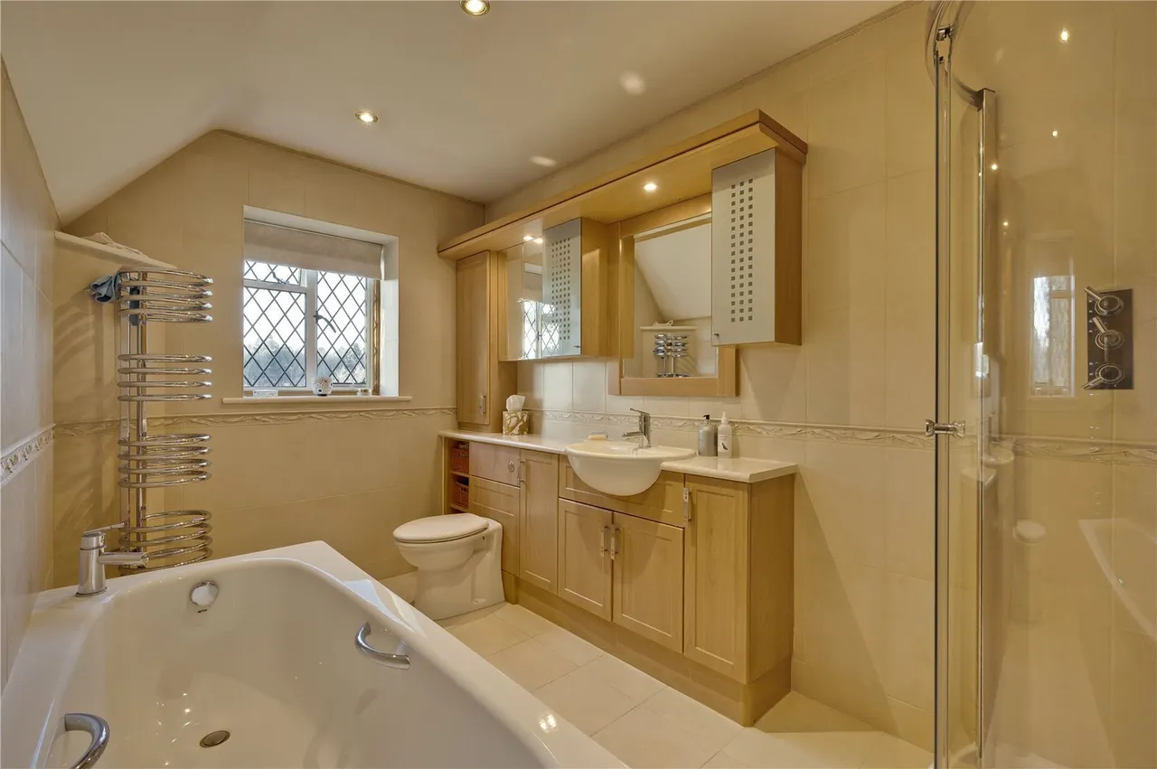 Sutton Park, Sutton Green, GU4, photo 16