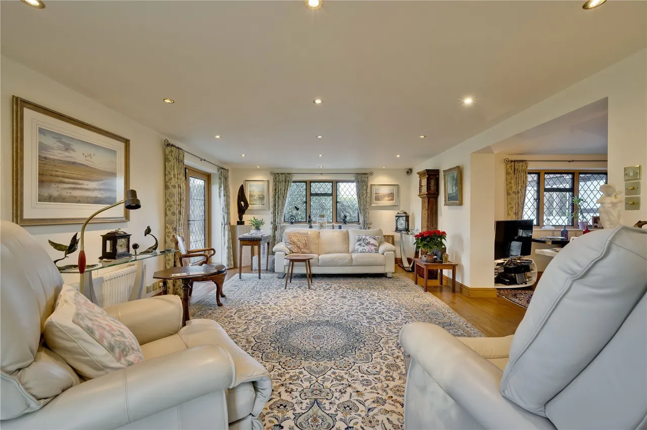 Sutton Park, Sutton Green, GU4, photo 8