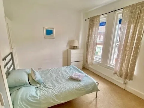 St Augustine Road, Portsmouth, PO4, photo 3