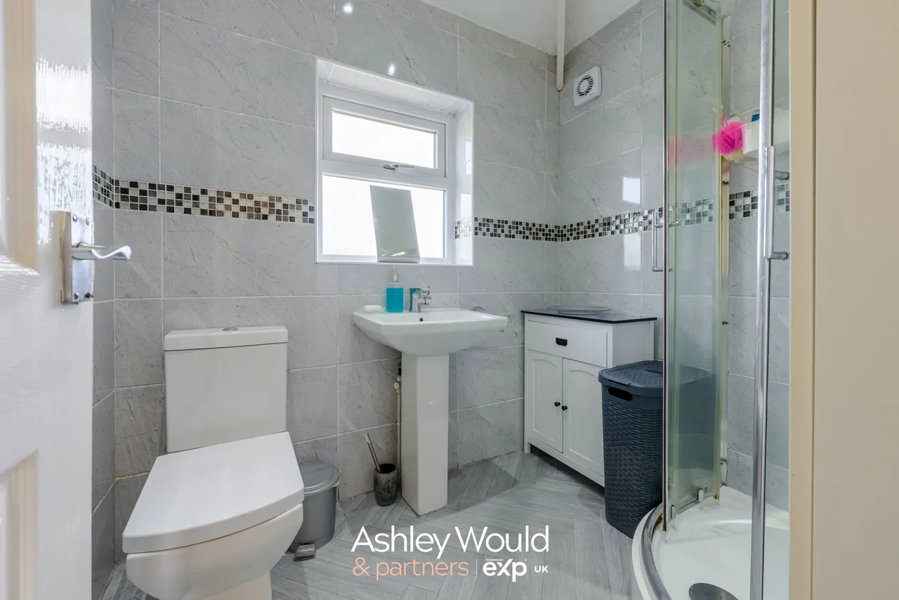 Grafton Road, Oldbury, B68, photo 13