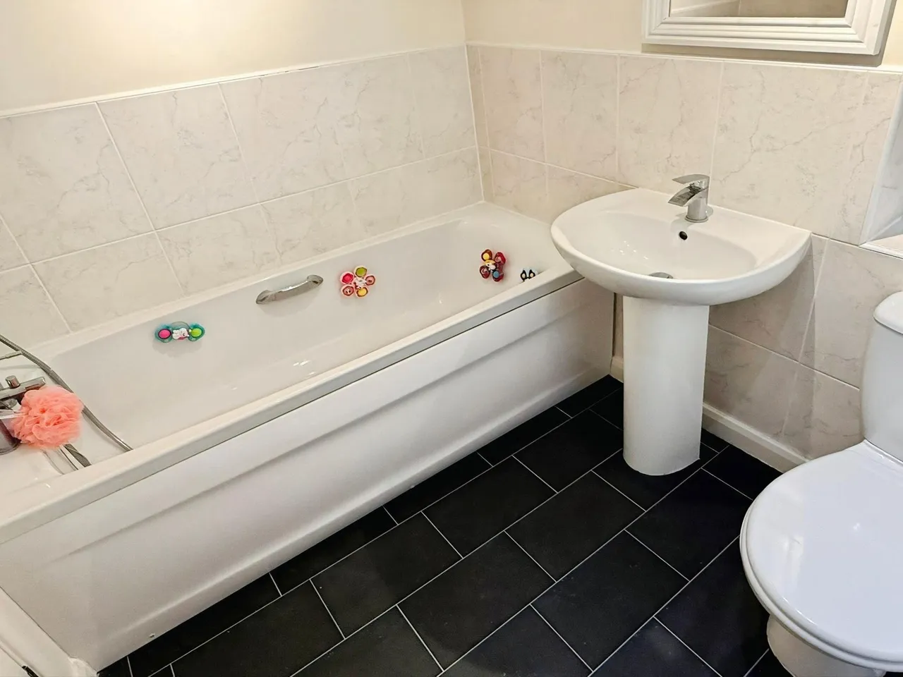 Copgrove Close, Hamilton, LE5, photo 18