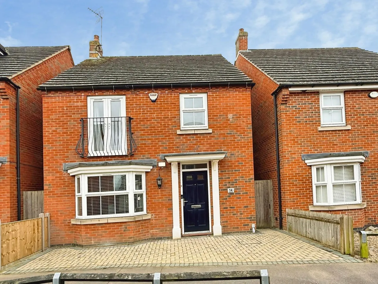 4 bed house for sale, Copgrove Close, Hamilton, LE5