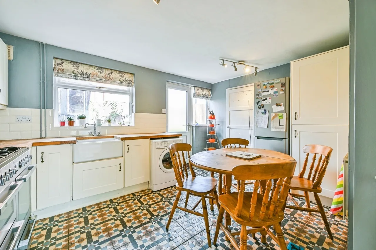 Denewood Crescent, NG8, photo 5