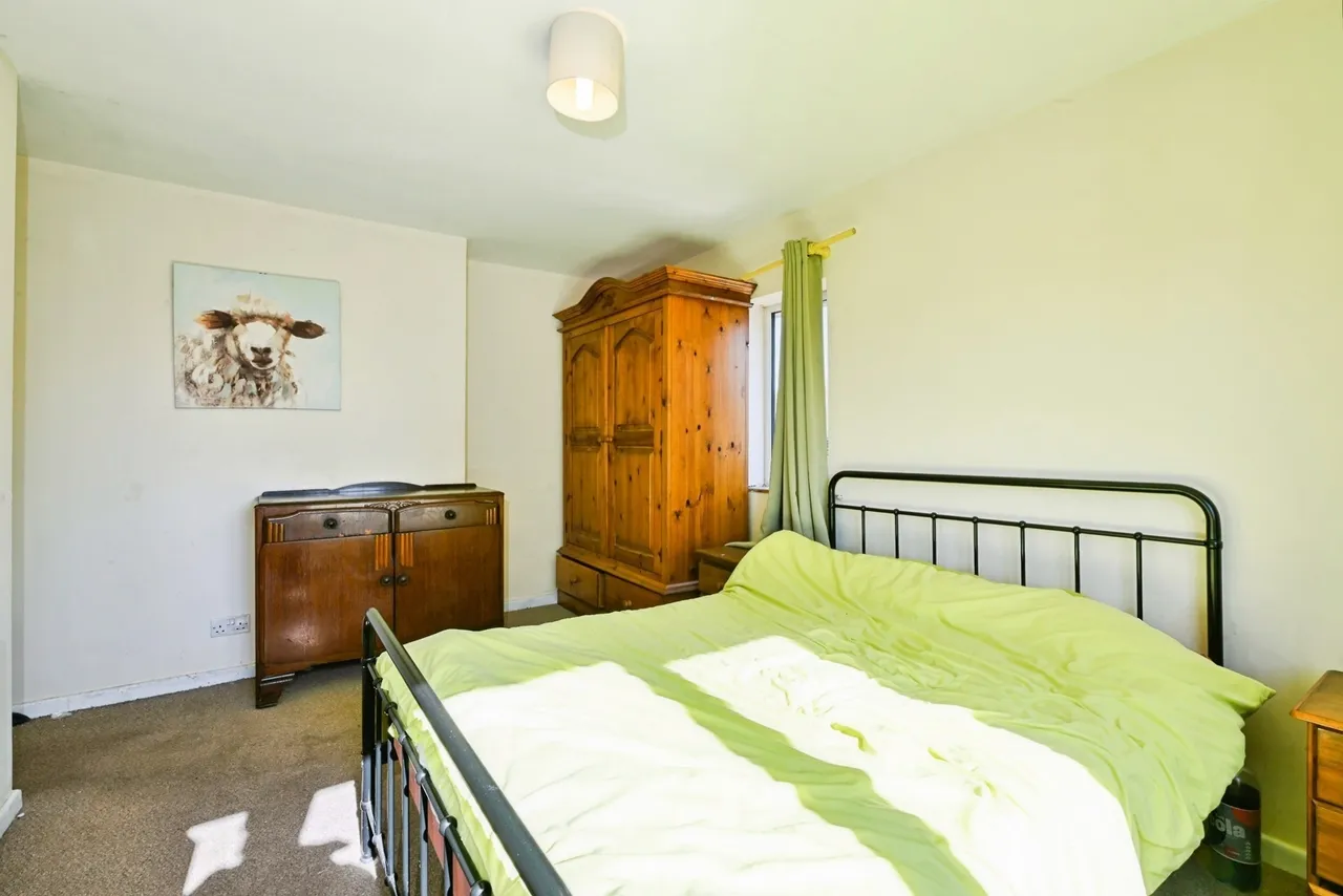 Denewood Crescent, NG8, photo 9
