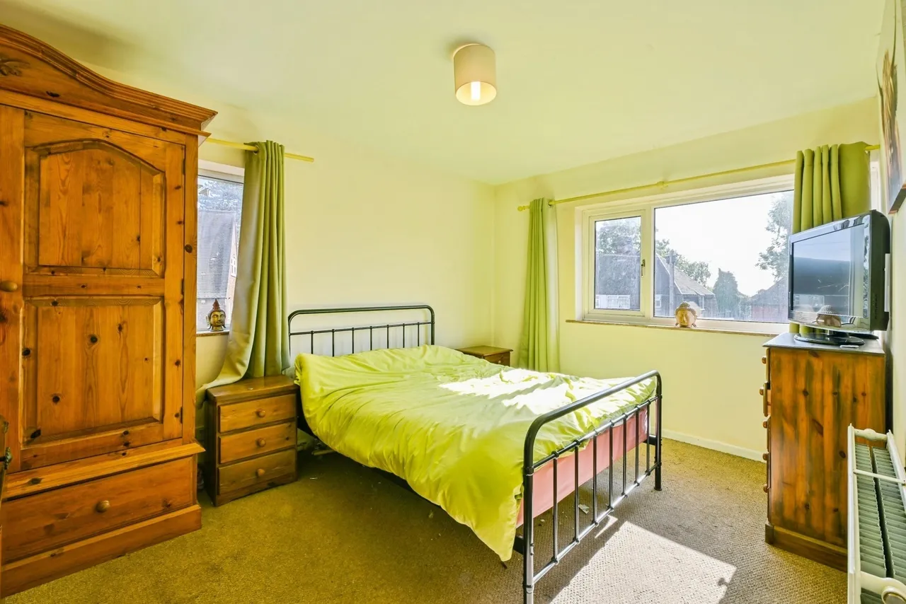 Denewood Crescent, NG8, photo 8
