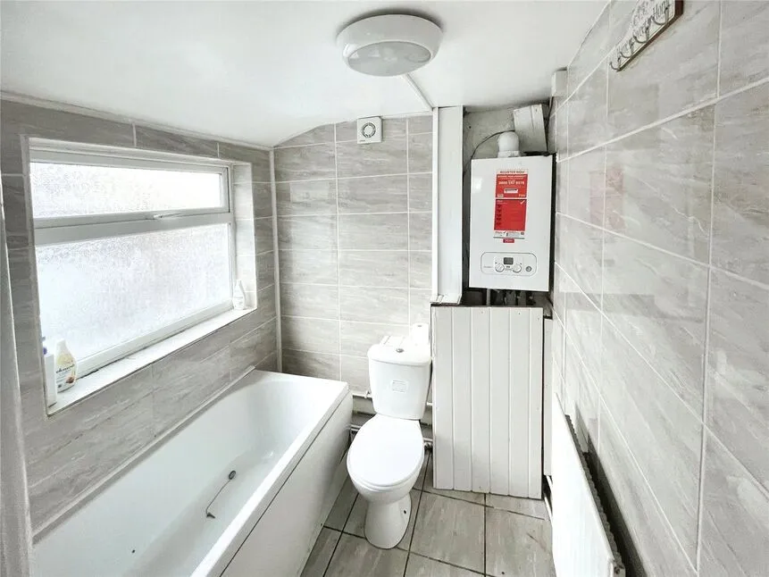 Gorsebrook Road, Wolverhampton, WV6, photo 5