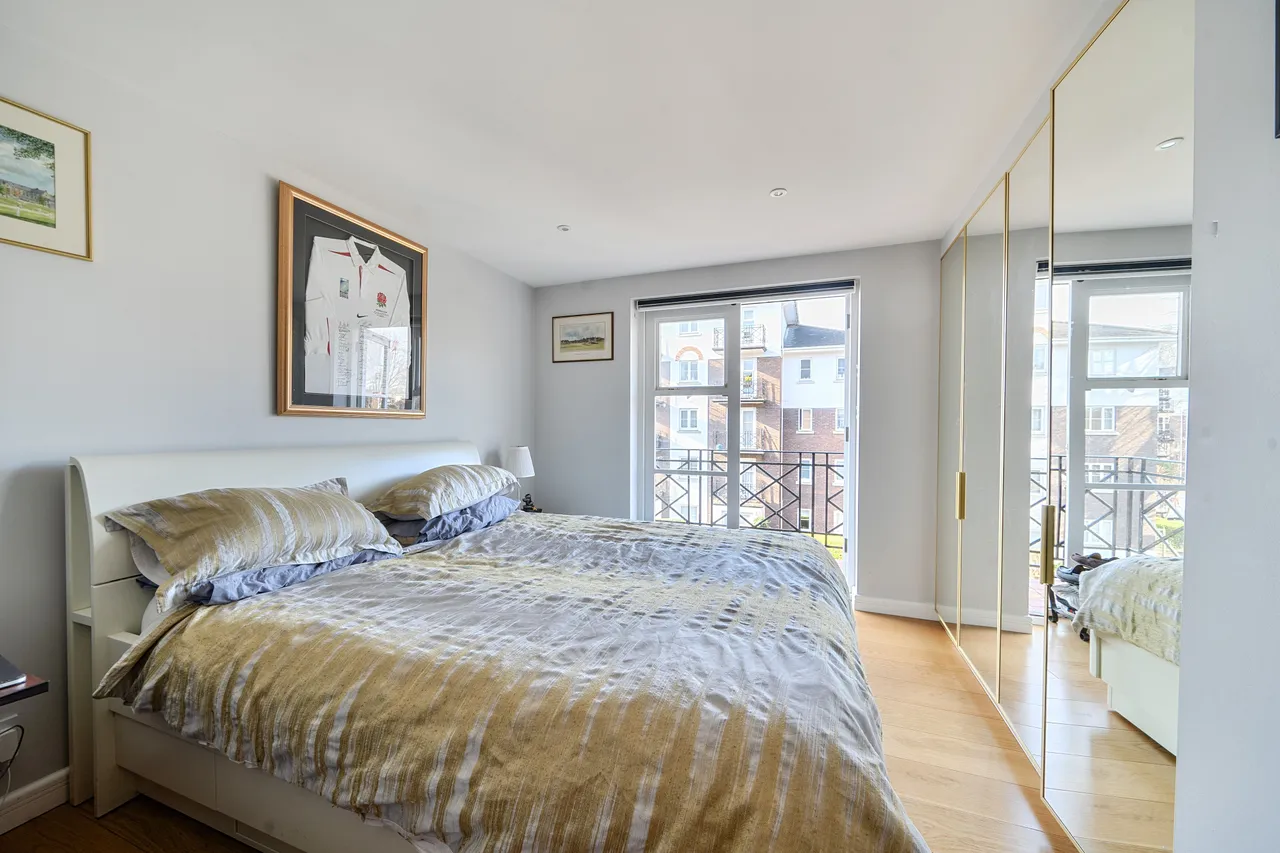 152 Brompton Park Crescent, London, photo 6