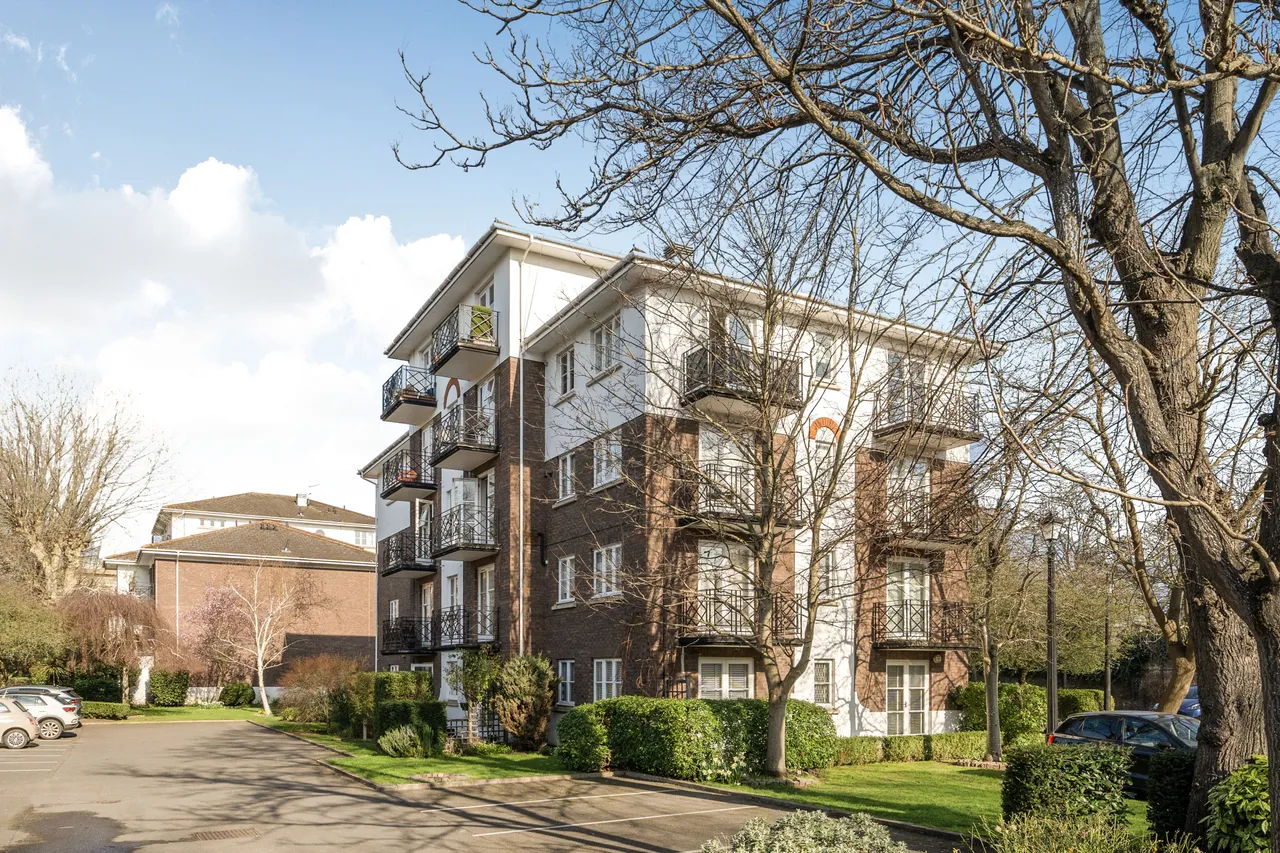 152 Brompton Park Crescent, London, photo 11