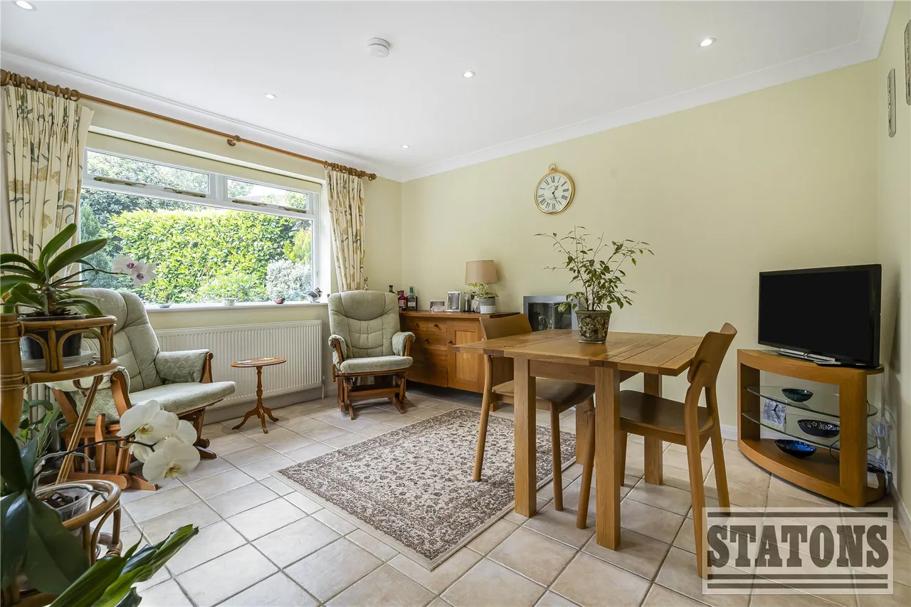 Parkgate Avenue, Hadley Wood, EN4 0NN, photo 14