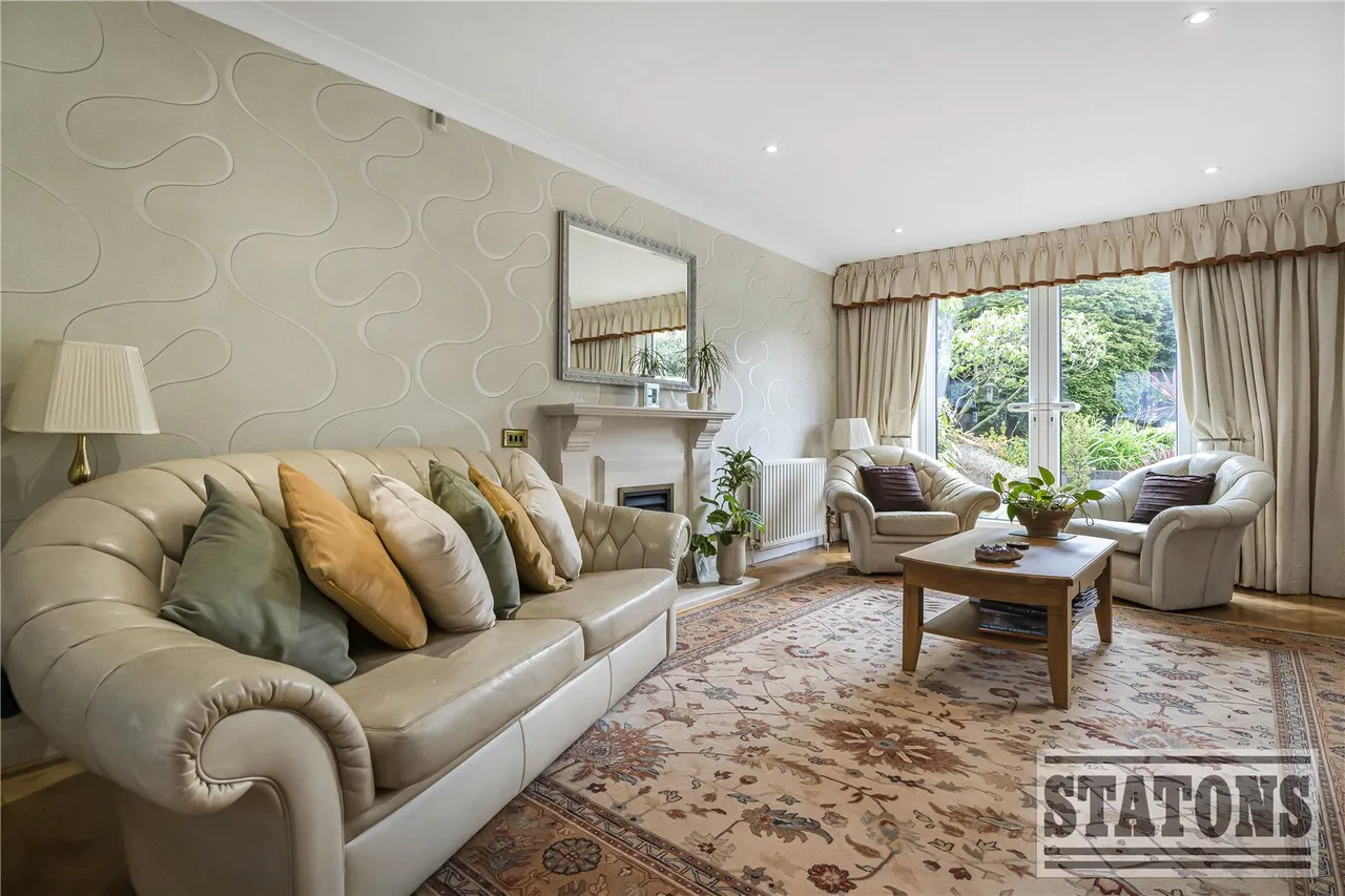 Parkgate Avenue, Hadley Wood, EN4 0NN, photo 7