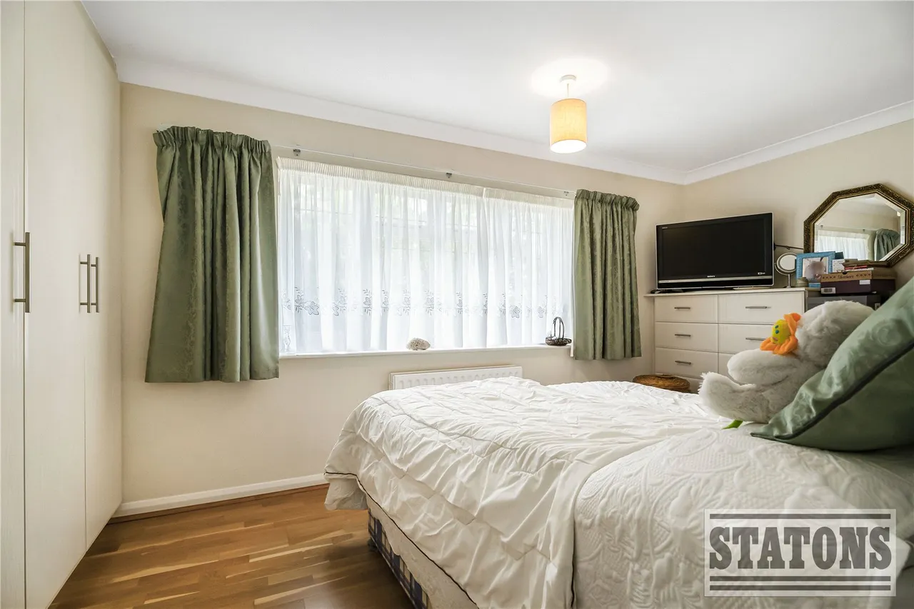 Parkgate Avenue, Hadley Wood, EN4 0NN, photo 23