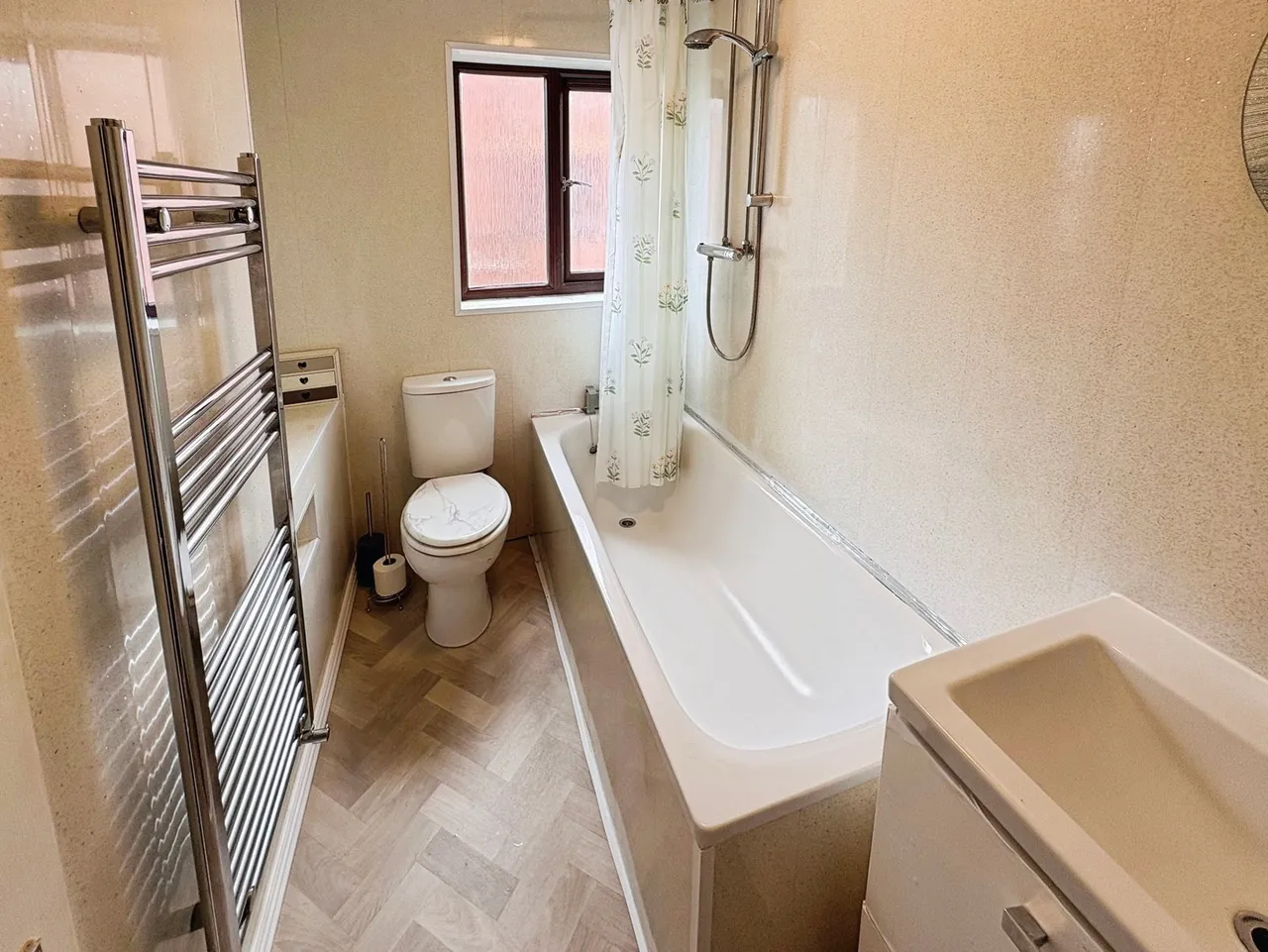 Laburnum Drive, Porthcawl, CF36 5UA, photo 6