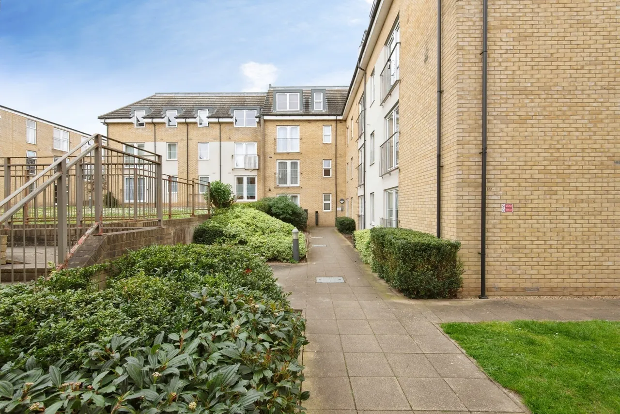 Watersmeet, Grove Road, Hitchin, Hertfordshire, SG4, photo 11