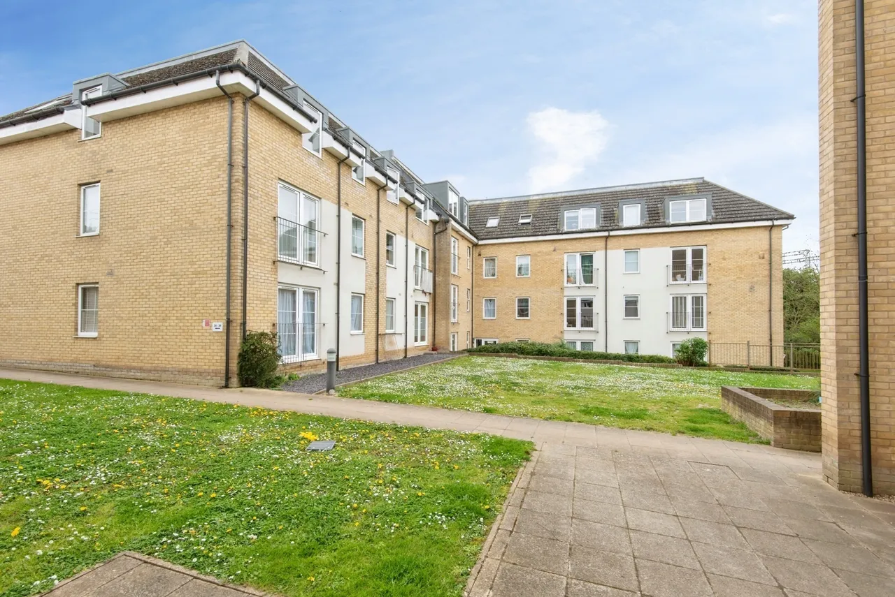 Watersmeet, Grove Road, Hitchin, Hertfordshire, SG4, photo 10