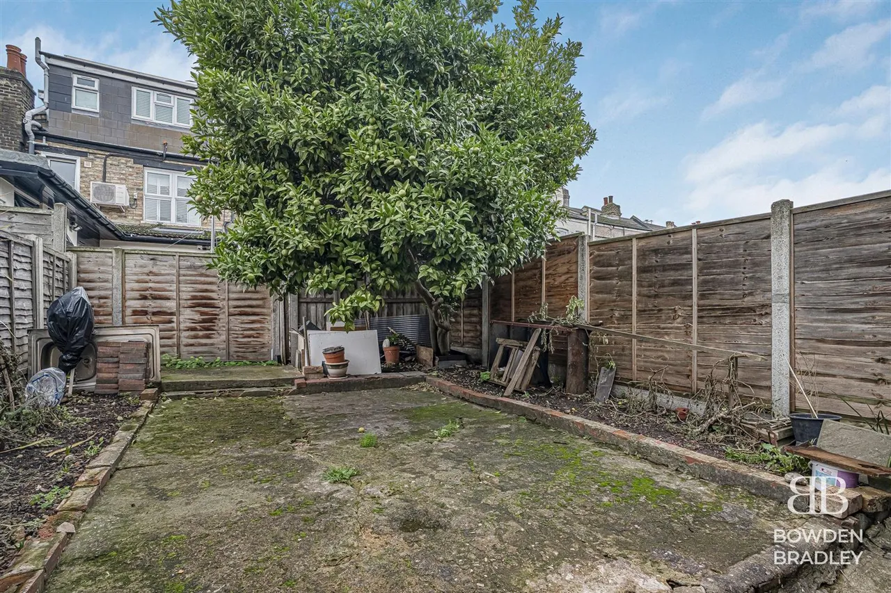 Studley Road, London, E7, photo 28