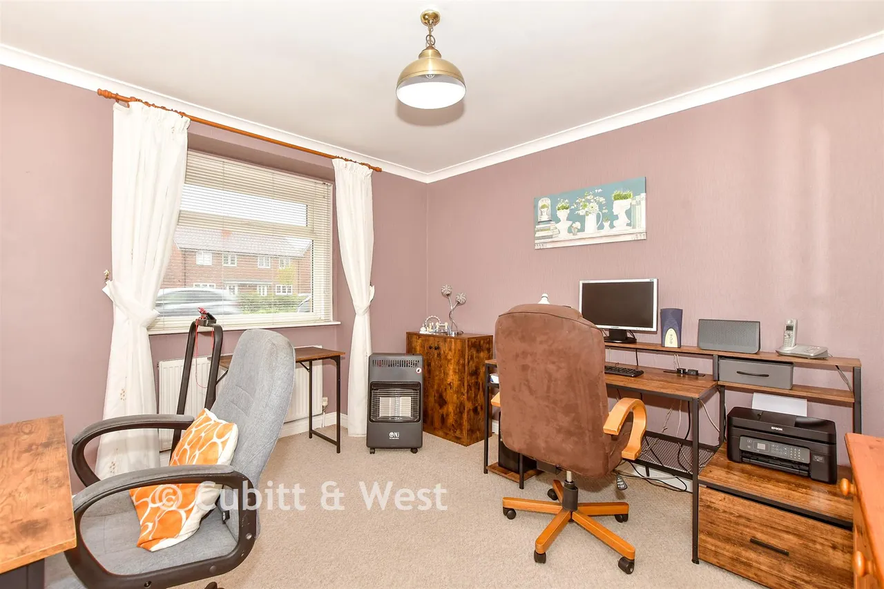 Lidsey Road, Woodgate, PO20, photo 9