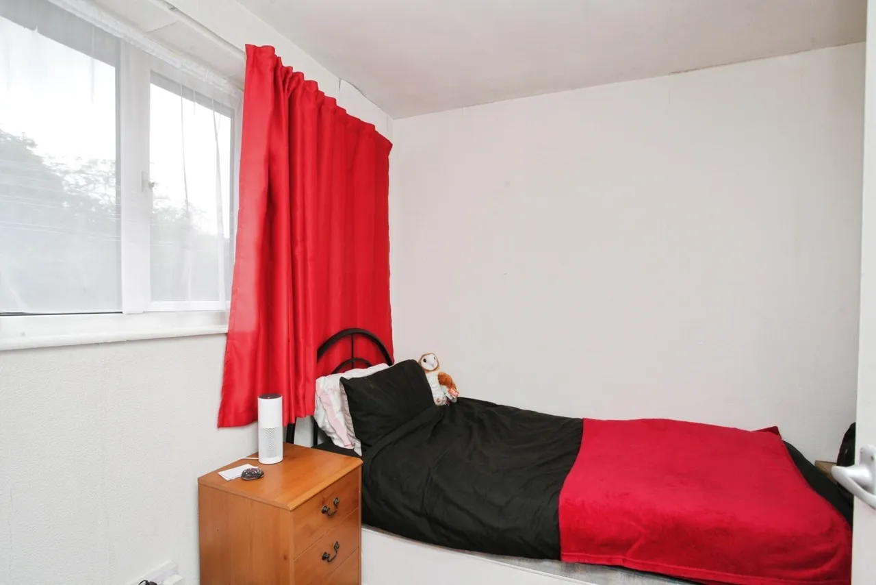 Vale View, Nuneaton, Warwickshire, CV10, photo 12