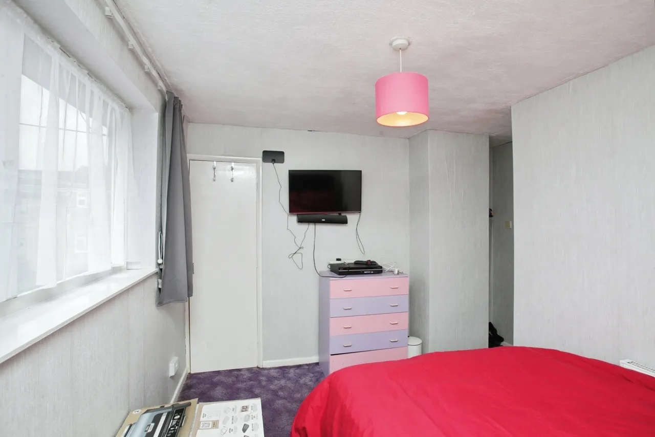 Vale View, Nuneaton, Warwickshire, CV10, photo 13