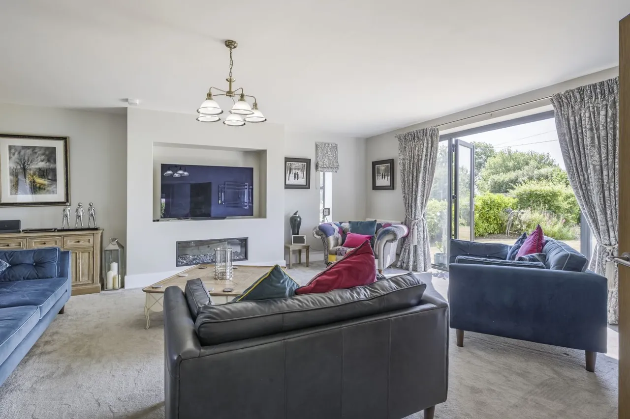 Oaksey, Malmesbury, SN16, photo 2