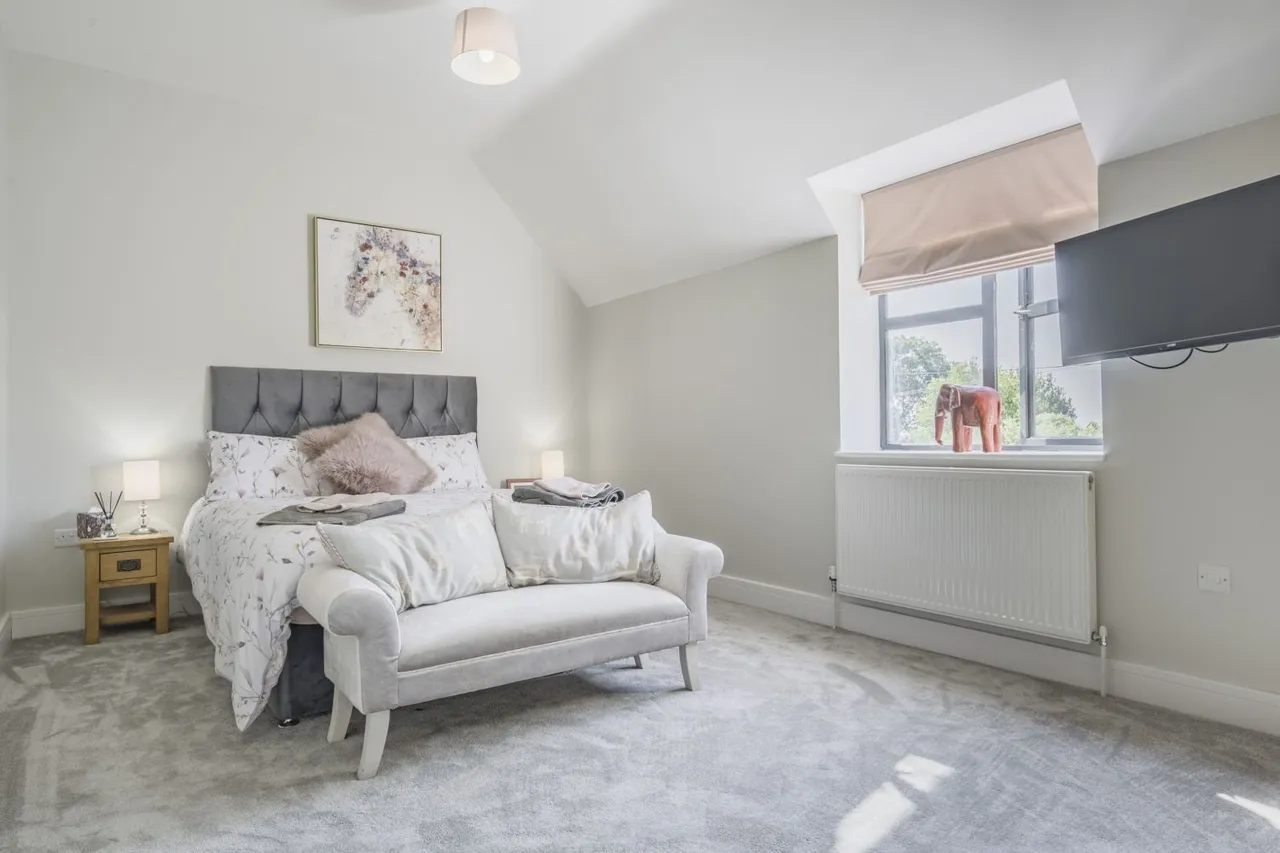 Oaksey, Malmesbury, SN16, photo 9