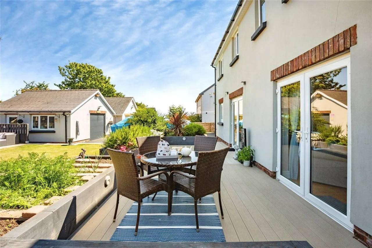 Clos-y-Gwyddil, Cardigan, SA43, photo 32