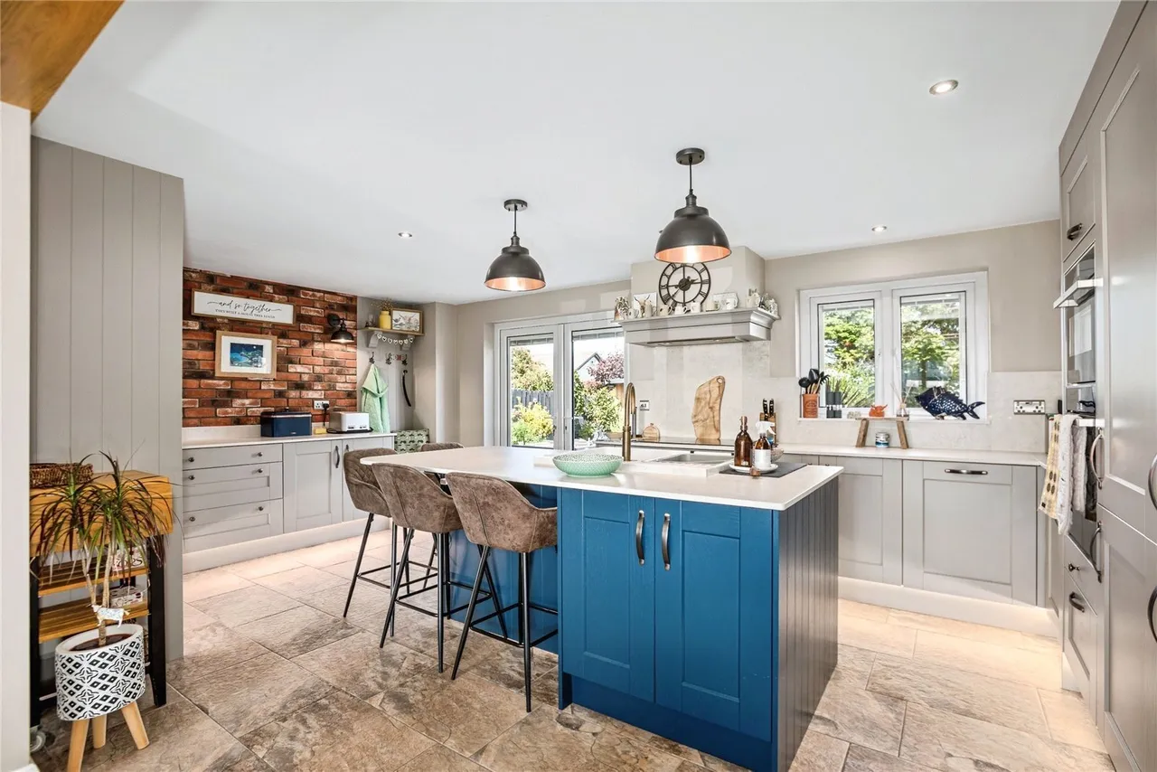 Clos-y-Gwyddil, Cardigan, SA43, photo 10