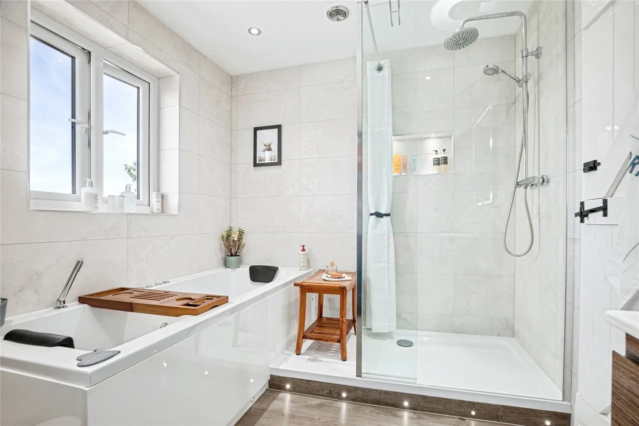 Clos-y-Gwyddil, Cardigan, SA43, photo 16