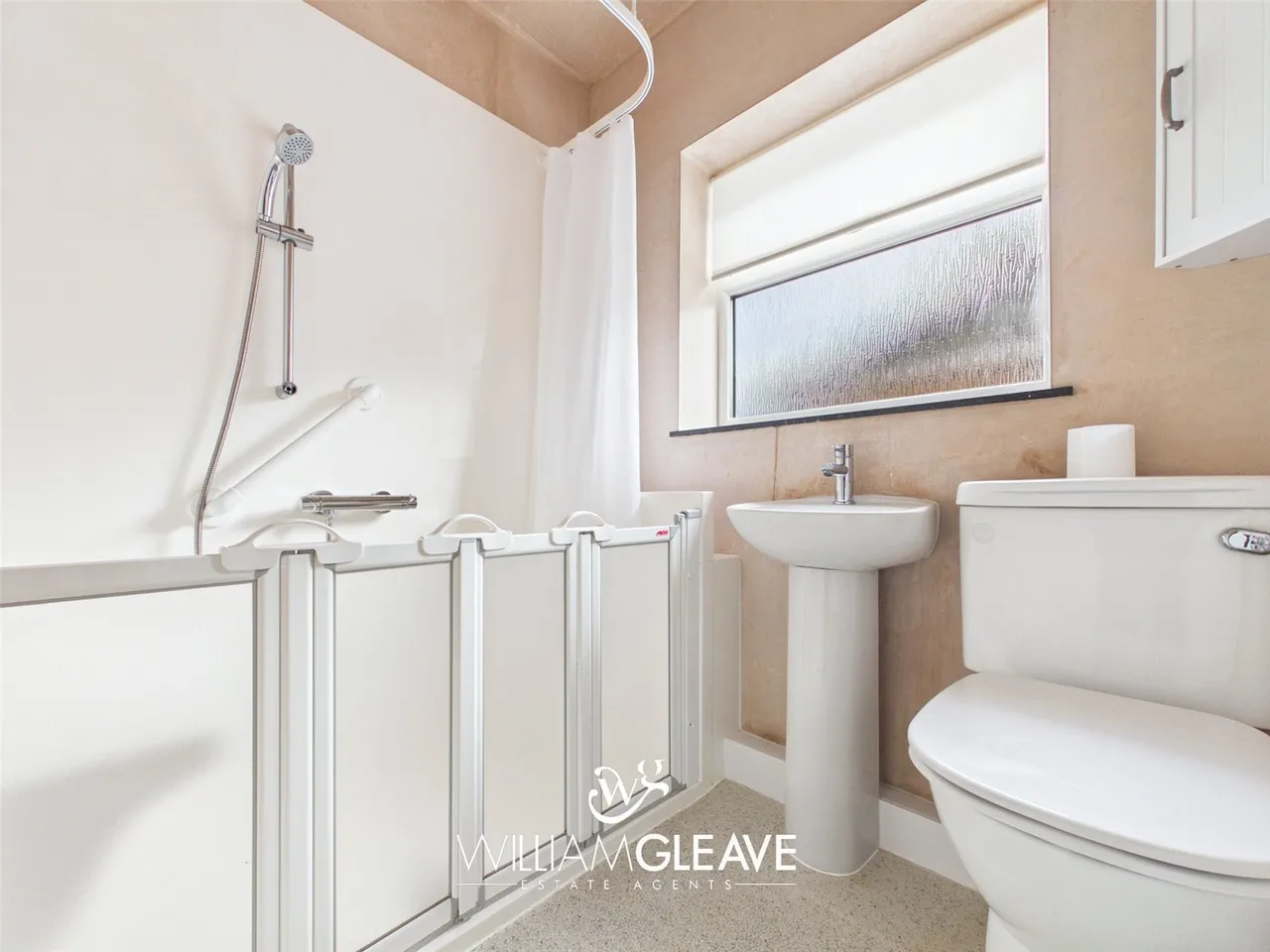 Woodlands Drive, Hawarden, Deeside, Flintshire, CH5 3LA, photo 11