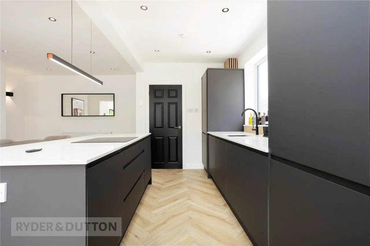 Ripponden Road, Moorside, OL4, photo 9